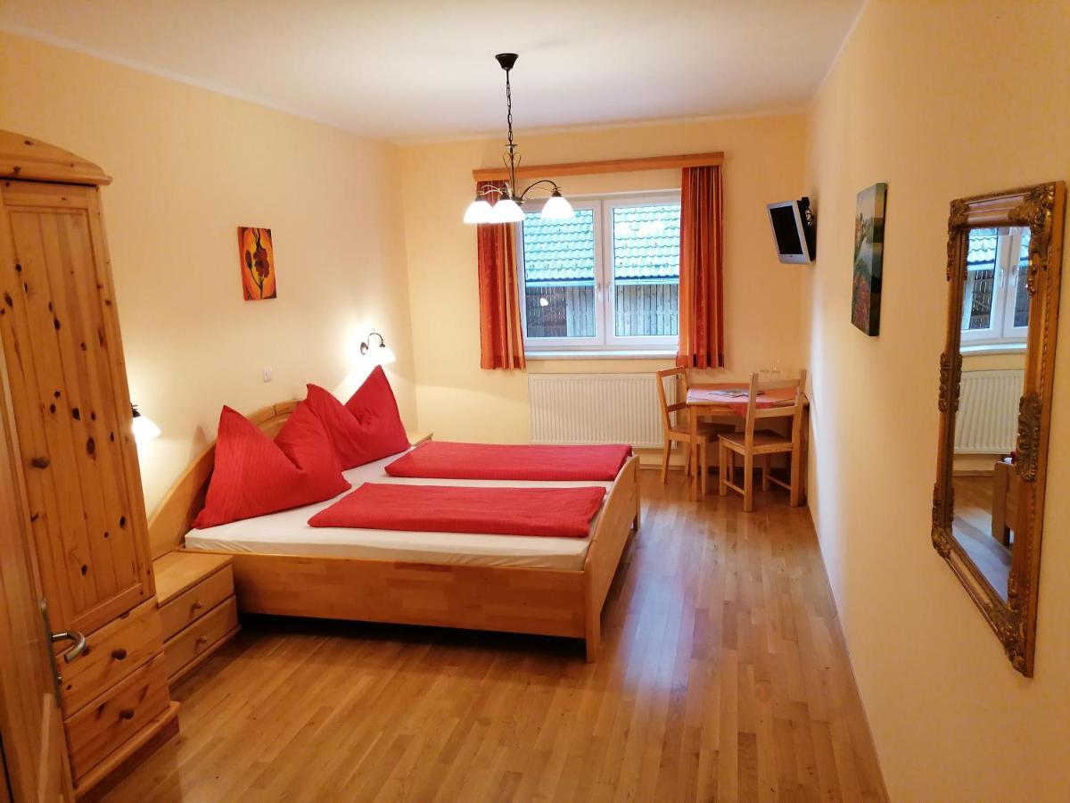 Gasthof Zur Donaubruecke Ardagger Markt Luaran gambar