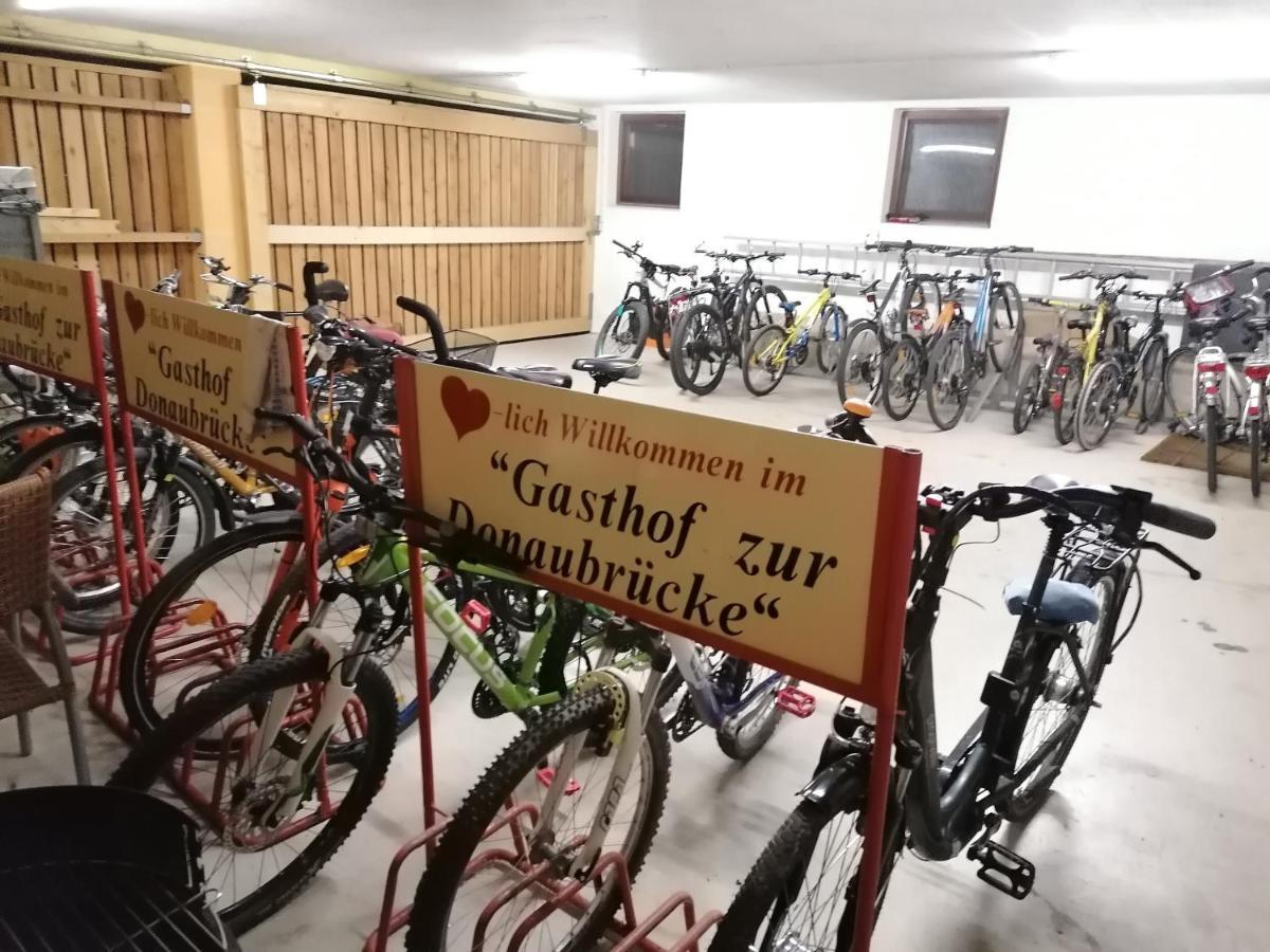 Gasthof Zur Donaubruecke Ardagger Markt Luaran gambar